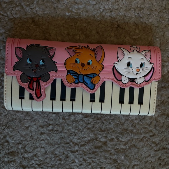 Loungefly Pink Aristocats Disney Wallet - Picture 2 of 8